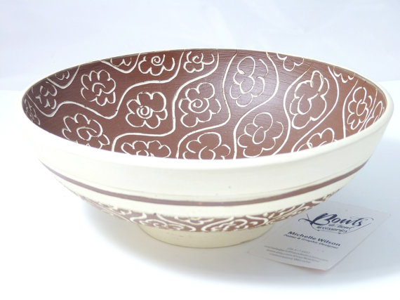 decorative bowl sgraffito picture
